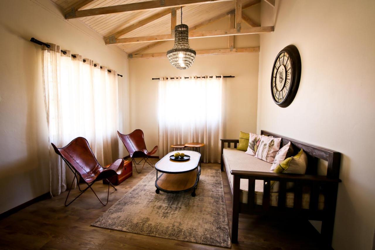 Otjiwa Safari Lodge Otjiwarongo Dış mekan fotoğraf