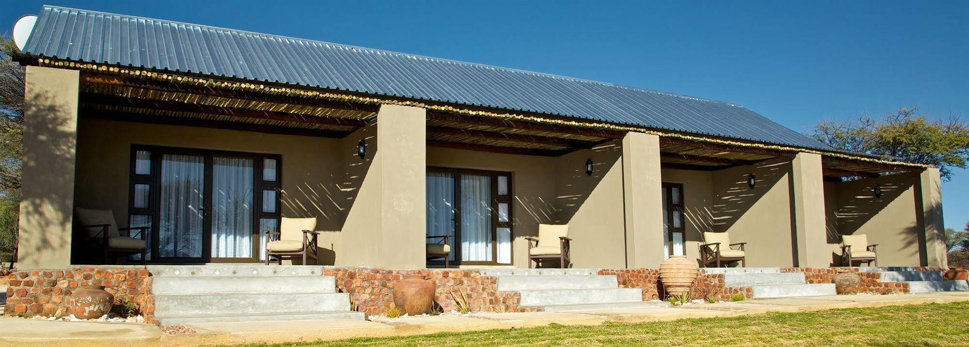 Otjiwa Safari Lodge Otjiwarongo Dış mekan fotoğraf